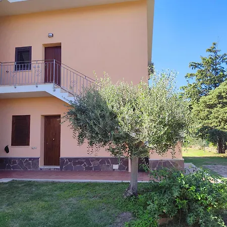 Due Passi Dal Mare -